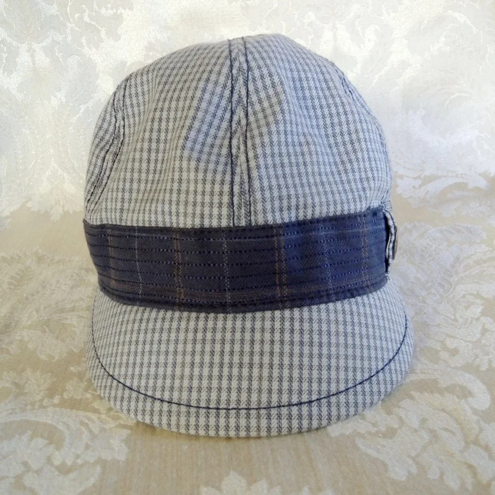 Goorin Bros Blue & White Plaid Newsboy Hat S
